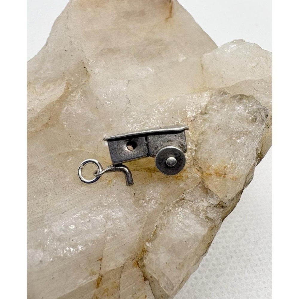 Vintage Sterling Silver Wagon Charm‎ Moving Wheel Figural 3D Cart Pendant 1.24g
